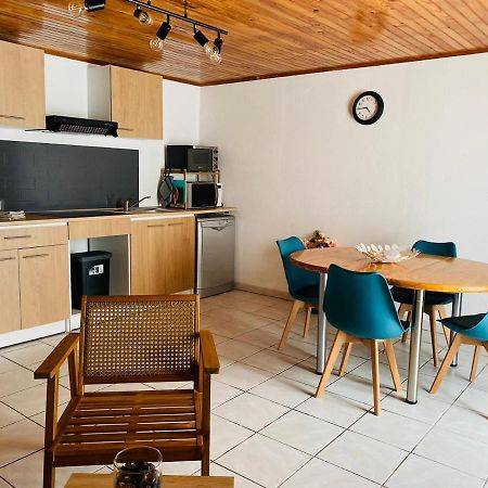 Gite E & M Saint-Denis-de-Pile ภายนอก รูปภาพ